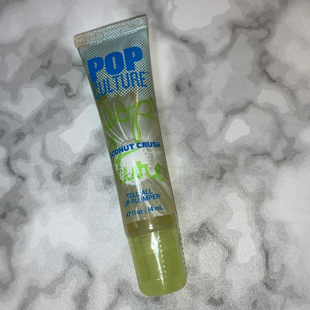 New Coconut Crush 🥥 Liplicious Lip Plumper Gloss